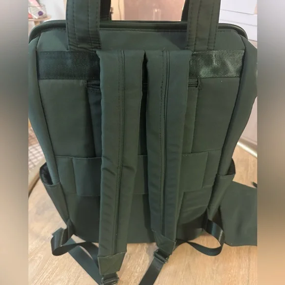 Max Studio The Elise Sport Nylon 18 Inch Workbook Backpack - Picture 5 of 5